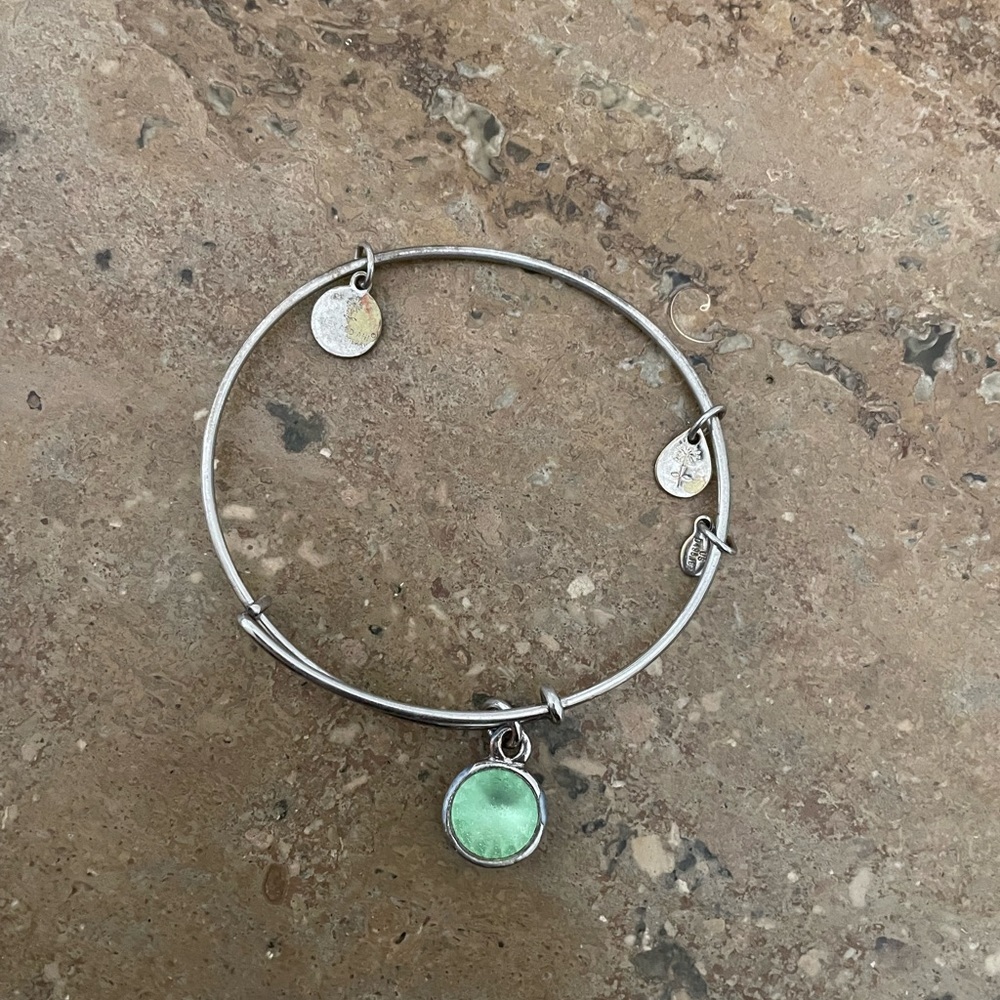 ⭐️ Alex and Ani August Birthstone Bracelet . Needs to be cleaned